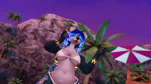VRChat_2024-07-25_00-27-05.917_2560x1440.png