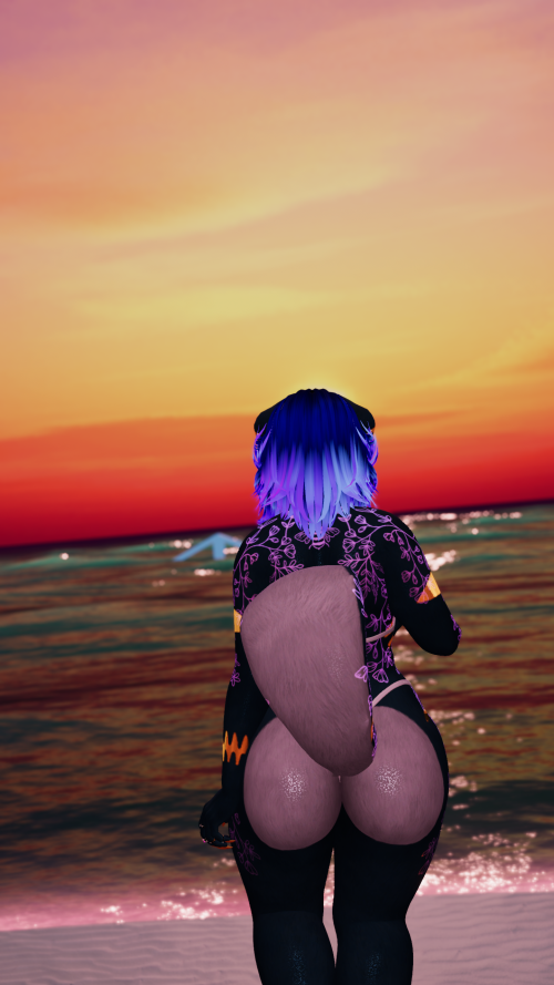 VRChat_2024-07-25_00-28-01.286_2560x1440.png