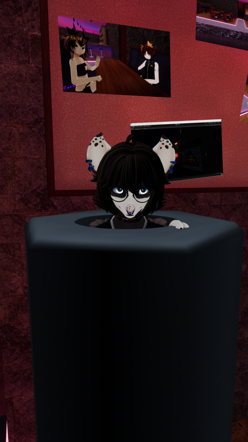 VRChat_2024-07-27_21-09-41.270_1440x2560.png