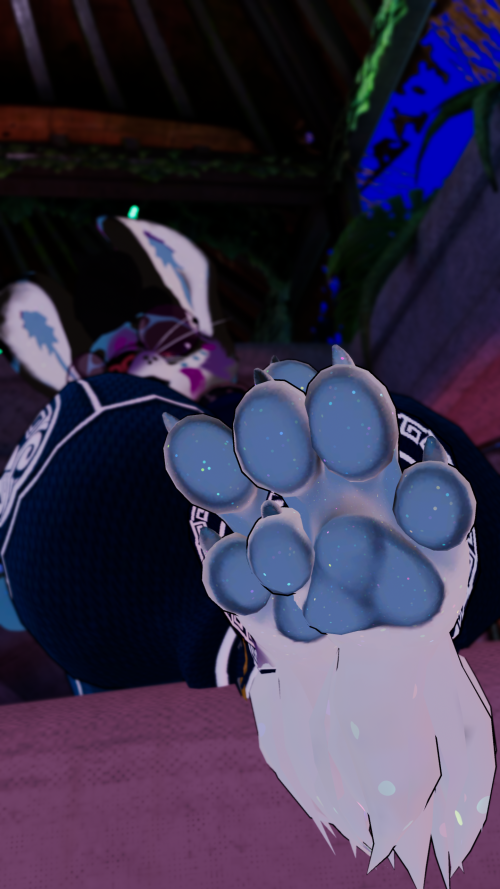 VRChat_2024-08-19_19-53-07.354_2560x1440.png