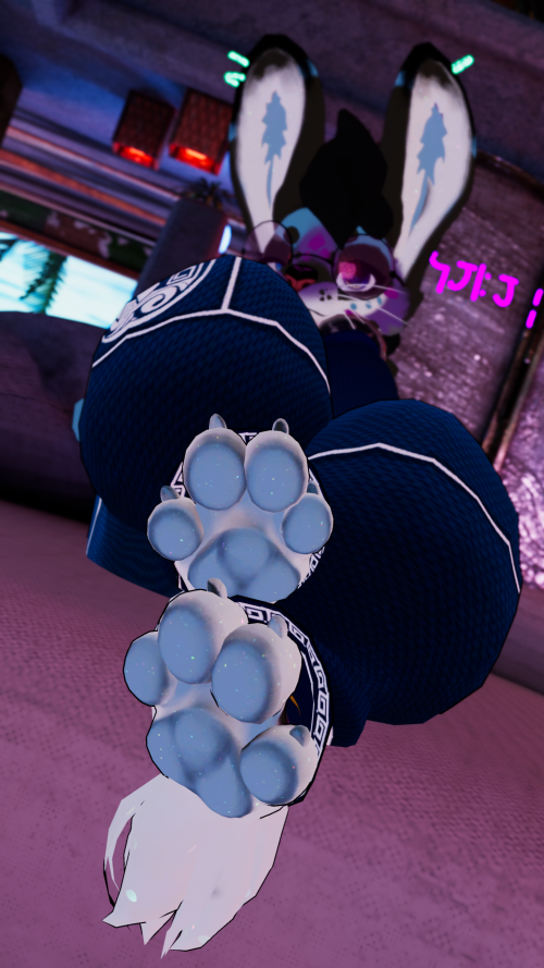 VRChat_2024-08-19_19-53-10.300_2560x1440.png