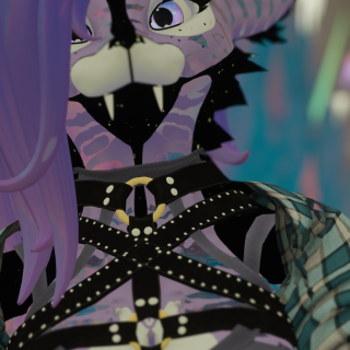 VRChat_2024-08-22_18-25-39.453_2560x1440