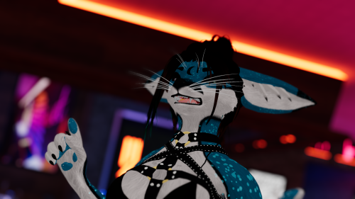 VRChat_2024-08-28_20-07-00.911_2560x1440.png