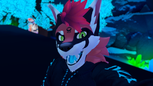 VRChat_2024-09-19_17-13-50.539_3840x2160.png